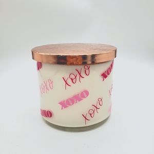 New,Unused.Valentine  Double wick, Natural Soy Scented Candle, "High Tide".